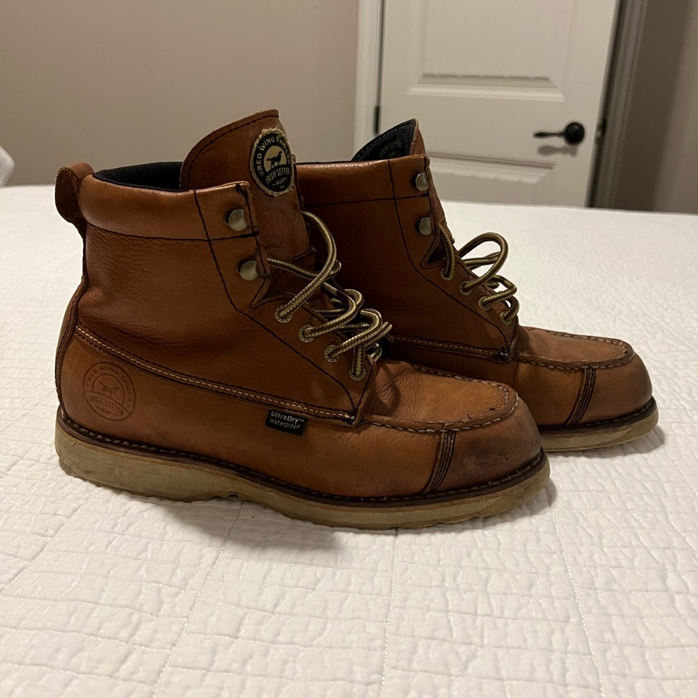 Red Wing Wing Shooter boots size 10B